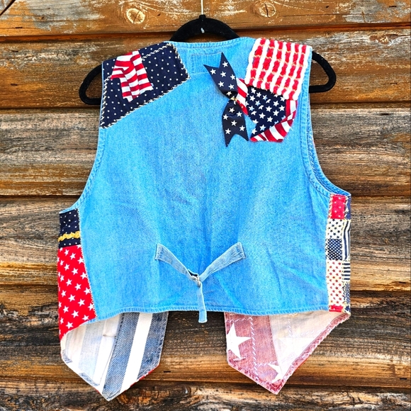 Vintage RARE Handmade Quilted Denim Patriotic USA American Flag Vest Festive - Picture 3 of 9